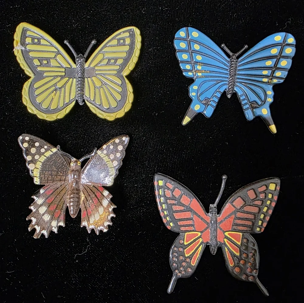 VTG Kitschy Butterfly Magnet Set of 4, 1970s 1980s Kitchen, Fridge, Locker Decor